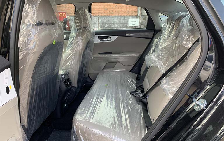 cerato 1.6 luxury  5